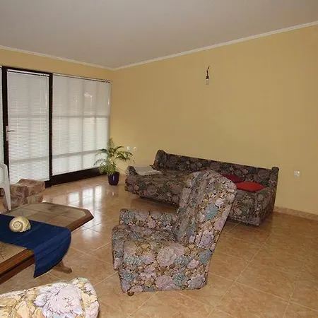 Devic Holiday House Casa de Férias *